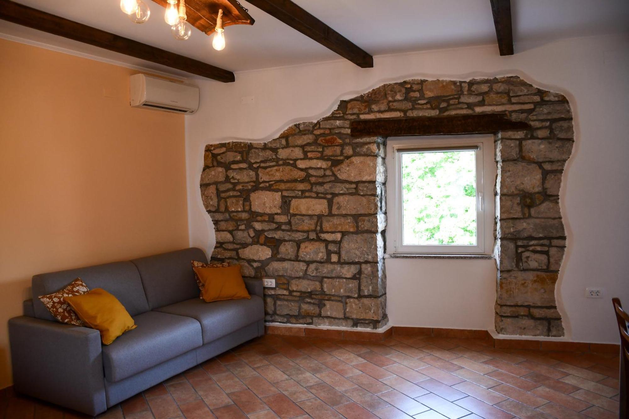 Razman Wine Rooms Gračišče Bagian luar foto